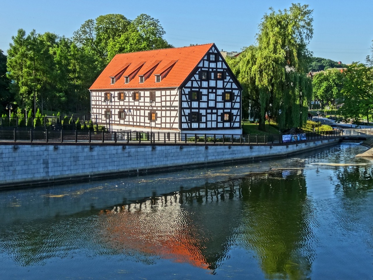 Tłumaczenia specjalistyczne niemiecki angielski Bydgoszcz